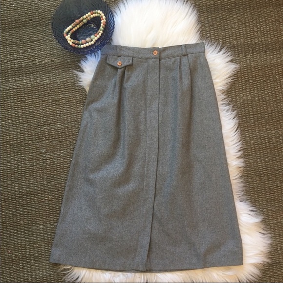 Dresses & Skirts - Vintage Ambiance Skirt | 26 in. w | high waist